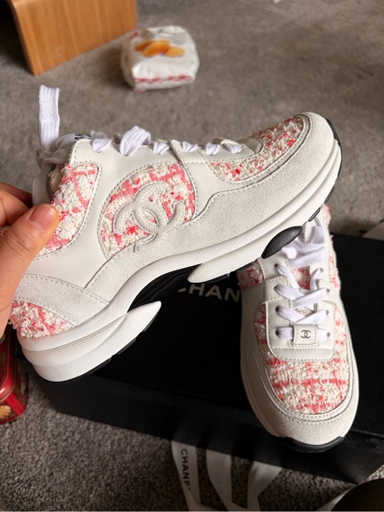 CHANEL Shoes - CHANEL White Sneakers with Pink Tweed Accents